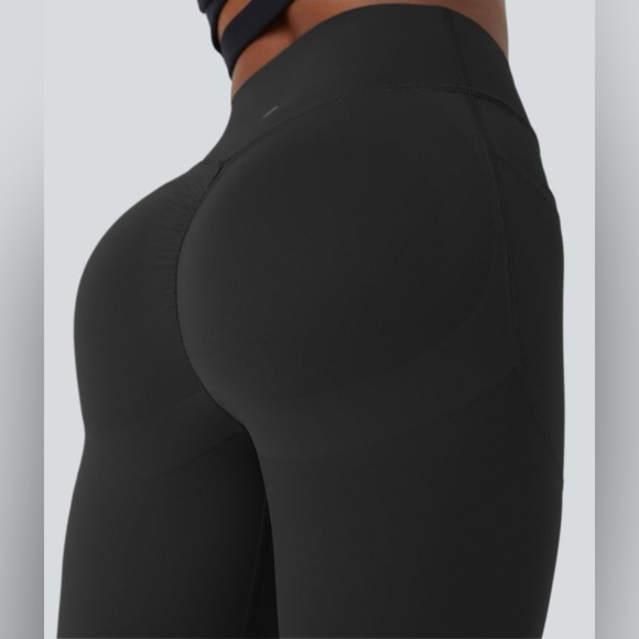 Halara UltraSculpt™ SoCinched High Waisted Scrunch Butt Lifting 7/8” Leggings - Picture 7 of 9